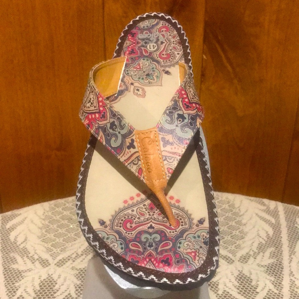 NIB Calceo Flip Flop Sandals Made in Turkey